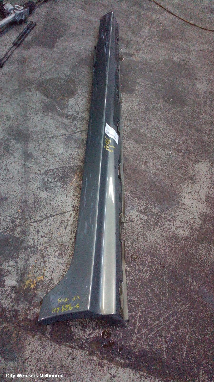 HOLDEN COMMODORE SIDE STEP/SKIRT, VF, ASSY, WAGON, 05/2013 - 12/2017 - Image 1