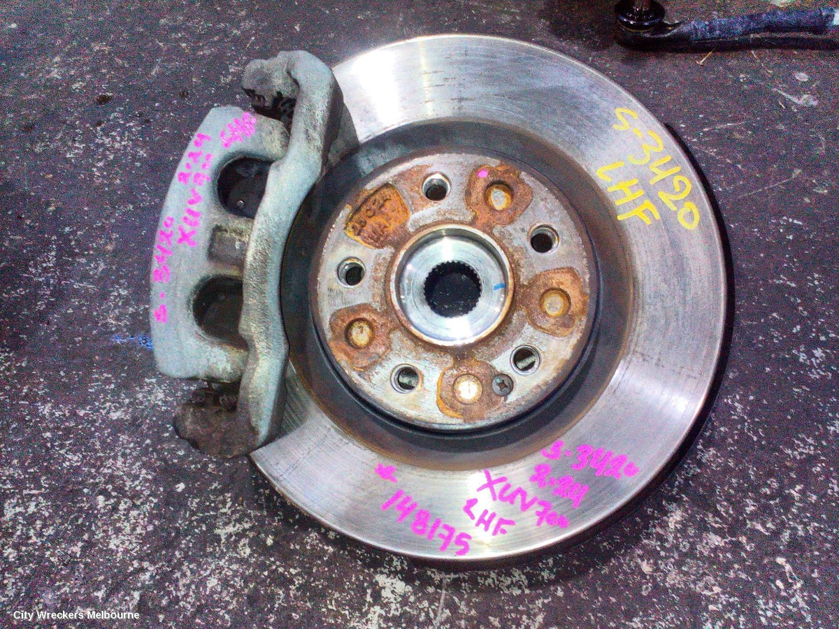 MAHINDRA XUV700 LEFT FRONT HUB ASSEMBLY, W601, 01/2023 ONWARDS - Image 1