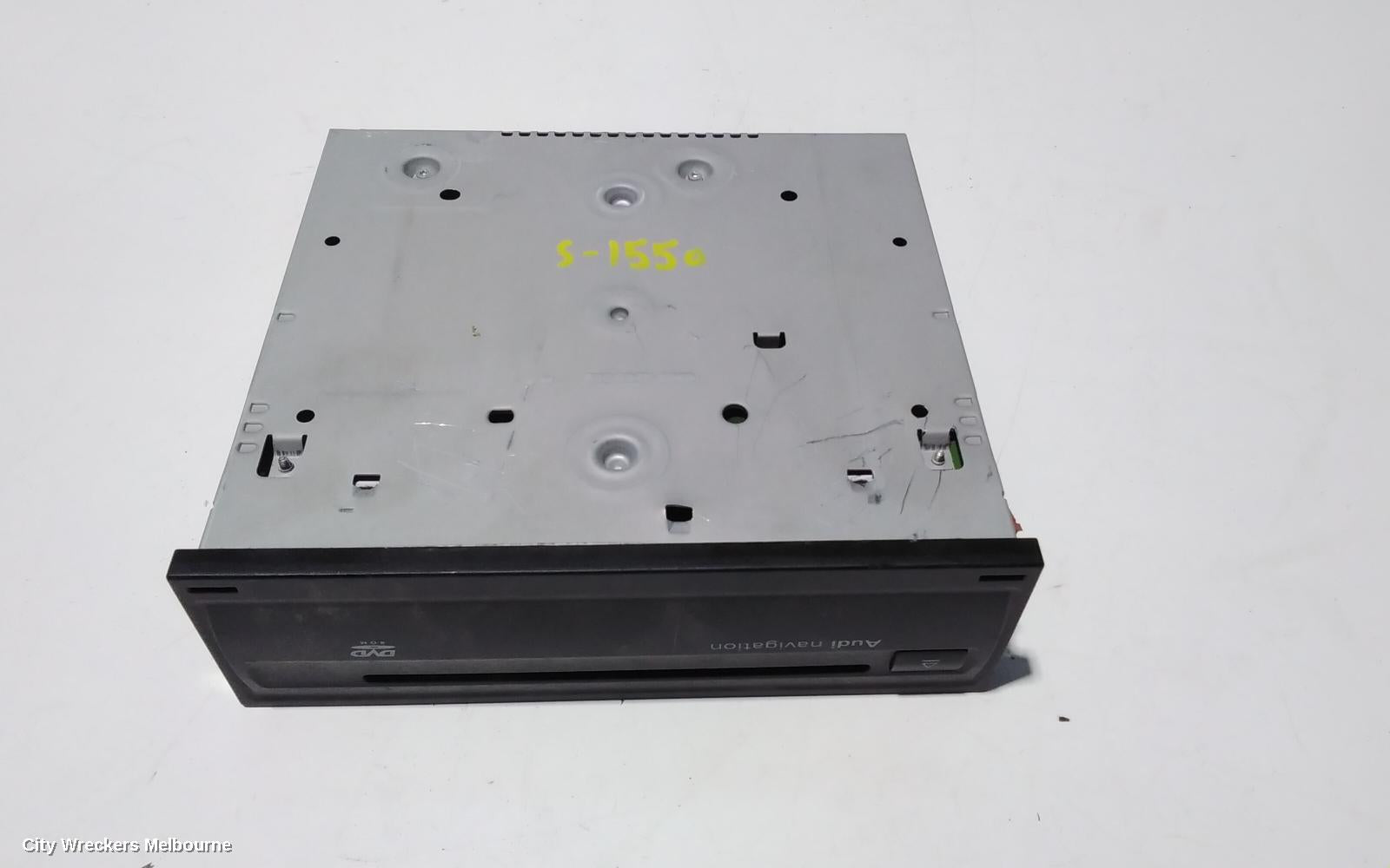 AUDI Q7 RADIO/CD/DVD/SAT/TV, DVD NAVIGATION UNIT, 4L, 09/2006 - 04/2011 - Image 1