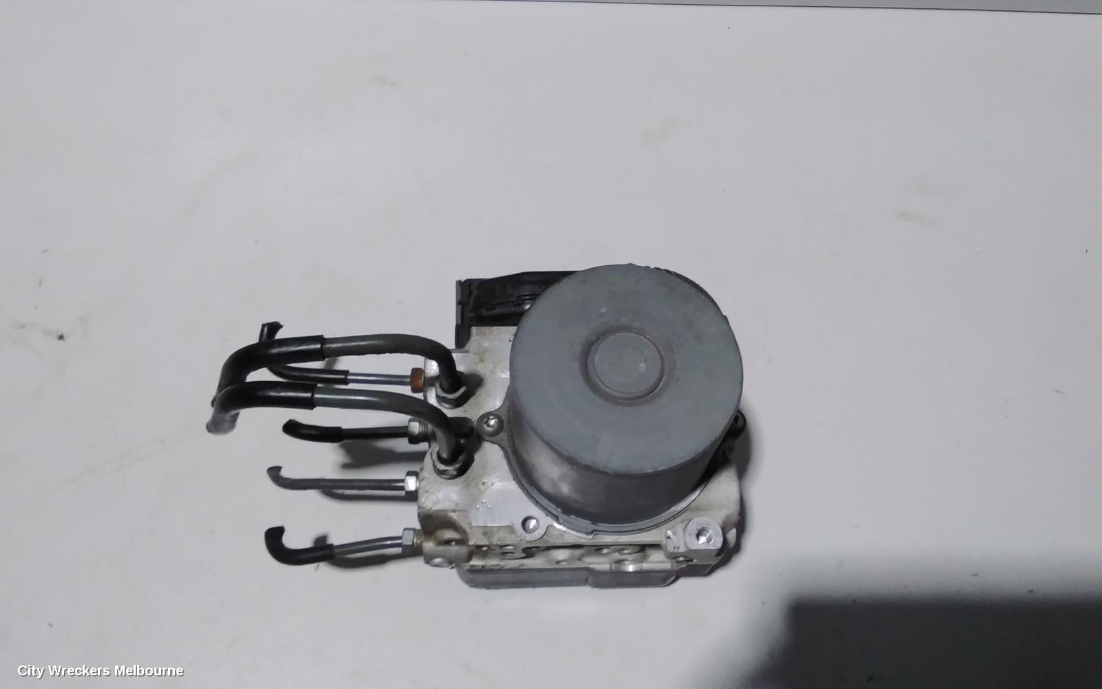 TOYOTA KLUGER ABS PUMP/MODULATOR, GSU40-GSU45, 05/2007 - 02/2014 - Image 3