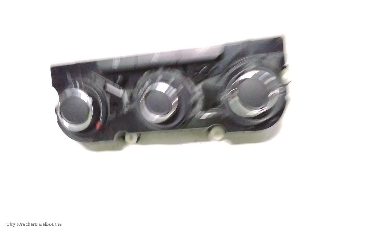 SKODA OCTAVIA HEATER/AC CONTROLS, SINGLE ZONE CLIMATE CONTROL, 1Z, 03/2009 - 10/2013 - Image 3