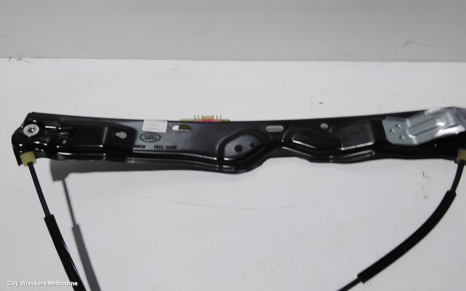 LAND ROVER DISCOVERY SPORT RIGHT FRONT WINDOW REG/MOTOR, L550, 01/2015 ONWARDS - Image 3