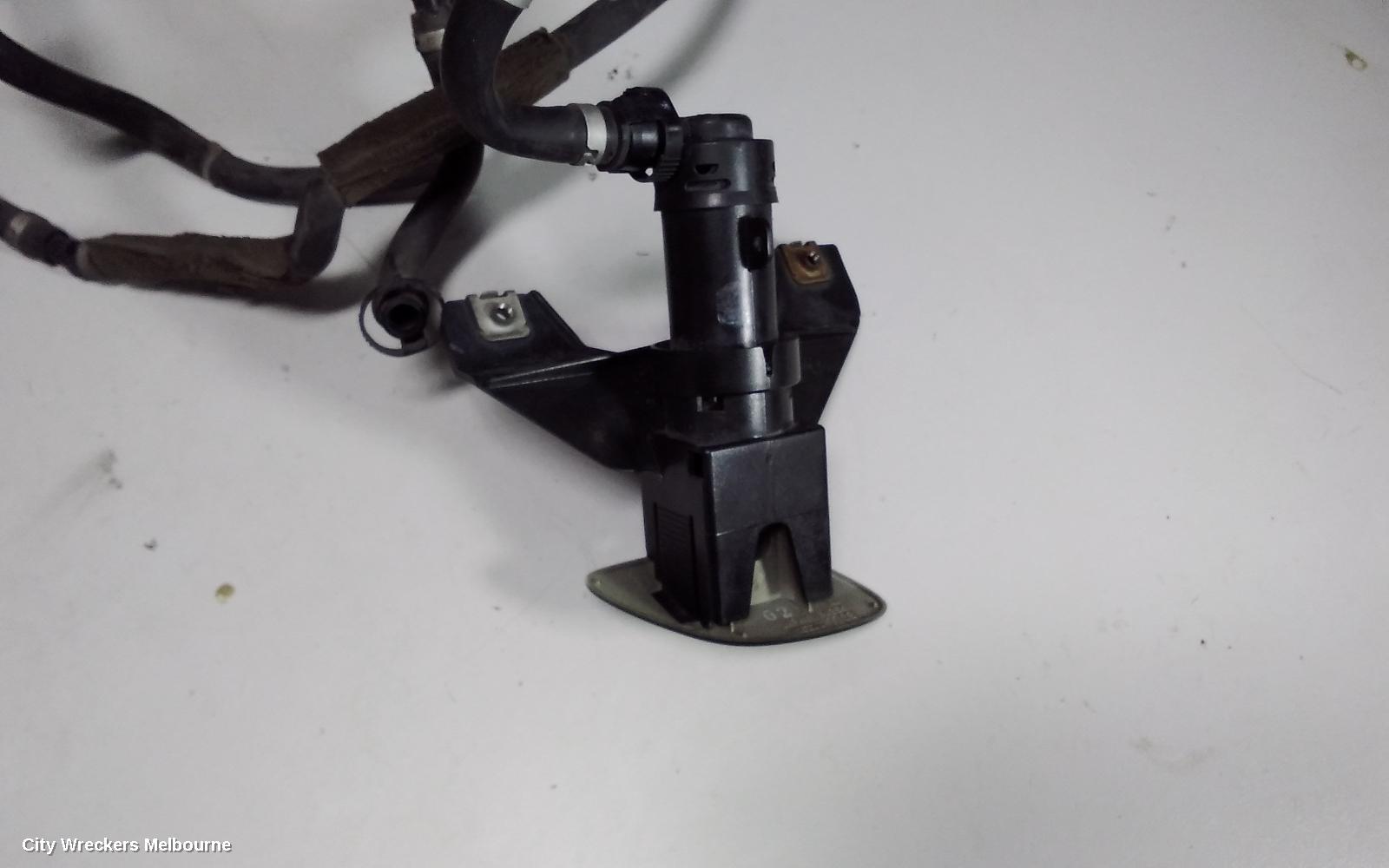 LEXUS RX SERIES WASHER JET, XU30, 01/2003 - 02/2009 - Image 3