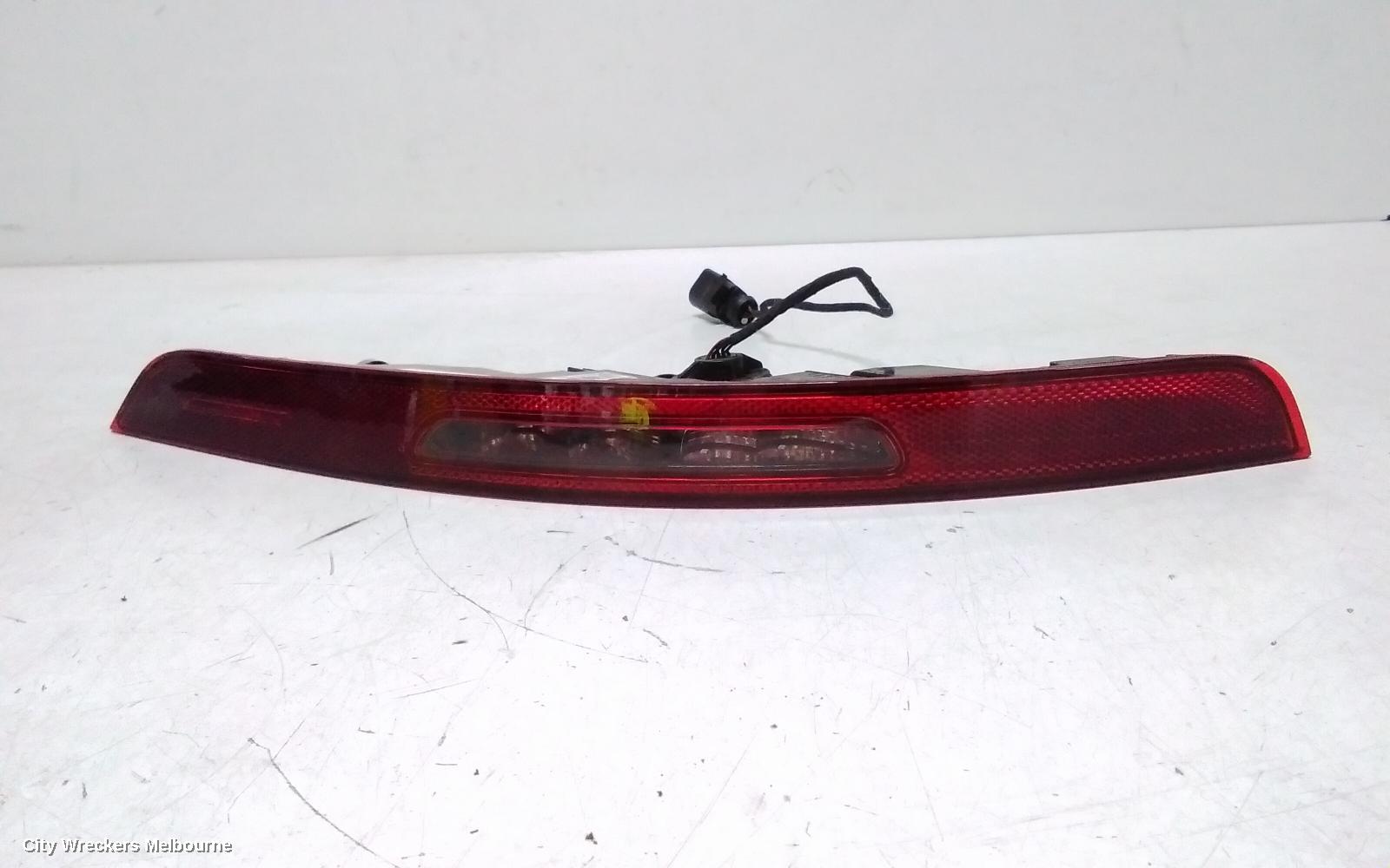 PORSCHE MACAN RIGHT TAILLIGHT, IN BUMPER, REFLECTOR W/ REVERSE LIGHT, 95B, 06/2014 - 04/2021 - Image 2