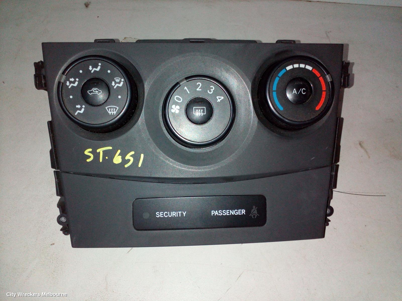 TOYOTA COROLLA HEATER/AC CONTROLS, ZRE152/20153R, NON CLIMATE TYPE, SEDAN, 03/2007 - 12/2013 - Image 1