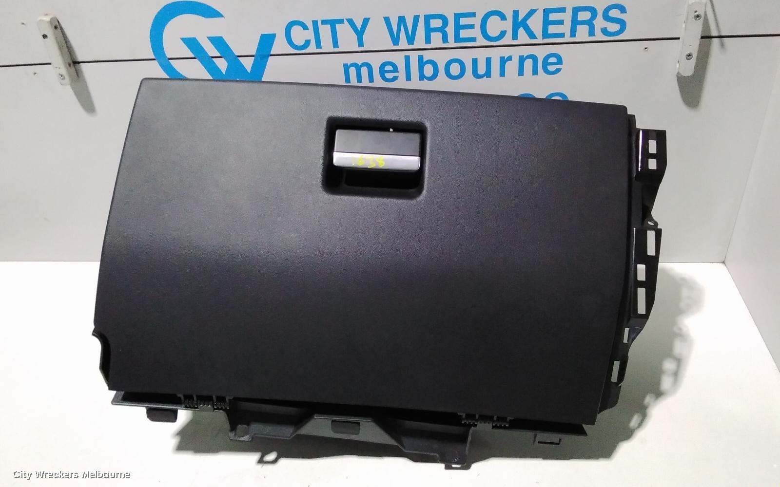 LAND ROVER RANGEROVER EVOQUE GLOVE BOX, L538, 11/2011 - 01/2019 - Image 1