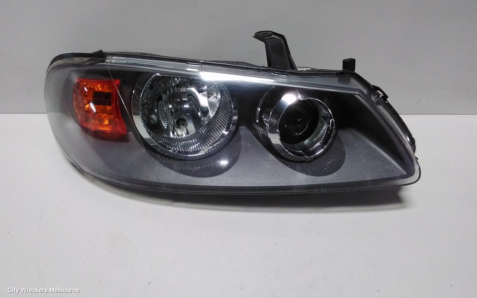NISSAN PULSAR RIGHT HEADLAMP, N16, HATCH, 1 PIECE H/LAMP + C/LIGHT, GREY BACKING TYPE, 06/2001 - 12/2005 - Image 2