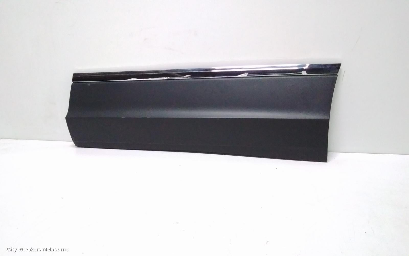 VOLKSWAGEN TIGUAN DOOR MOULD, LEFT REAR LOWER DOOR MOULD , CHROM TYPE / 7 SEATER TYPE : 117531, 5NA, DOOR MOULD, LH REAR, 06/2016 - 02/2024 - Image 2