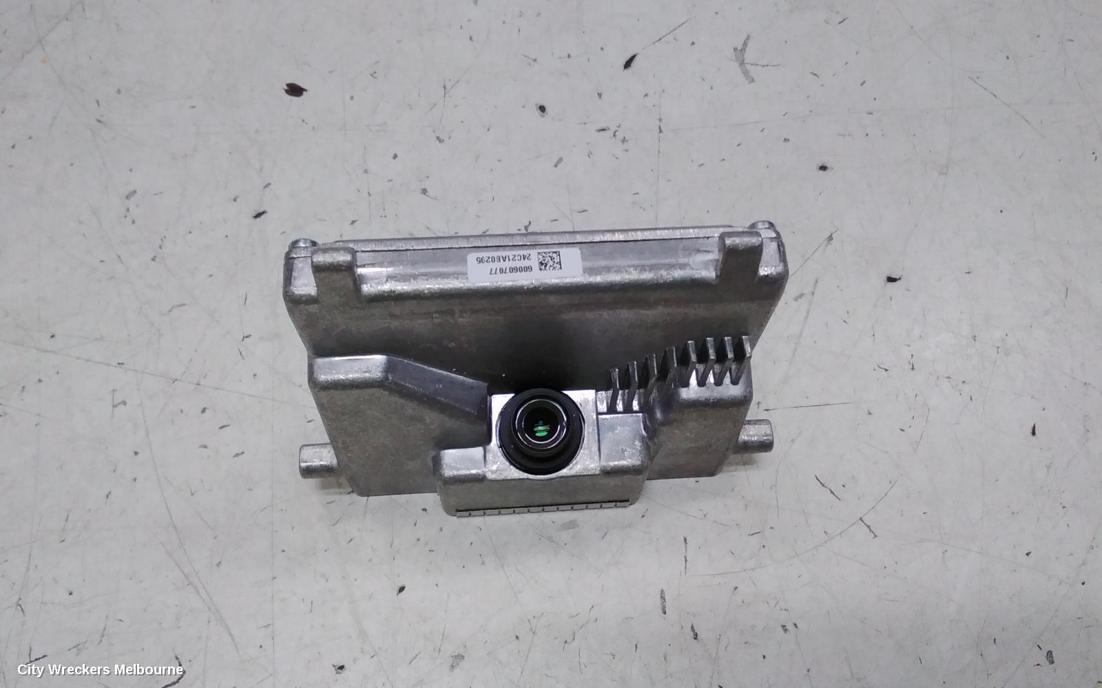 LDV G10 REVERSE CAMERA, SV7A/SV7C, FRONT CAMERA (WINDSCREEN MOUNTED), WAGON/VAN, 04/2015 ONWARDS - Image 1