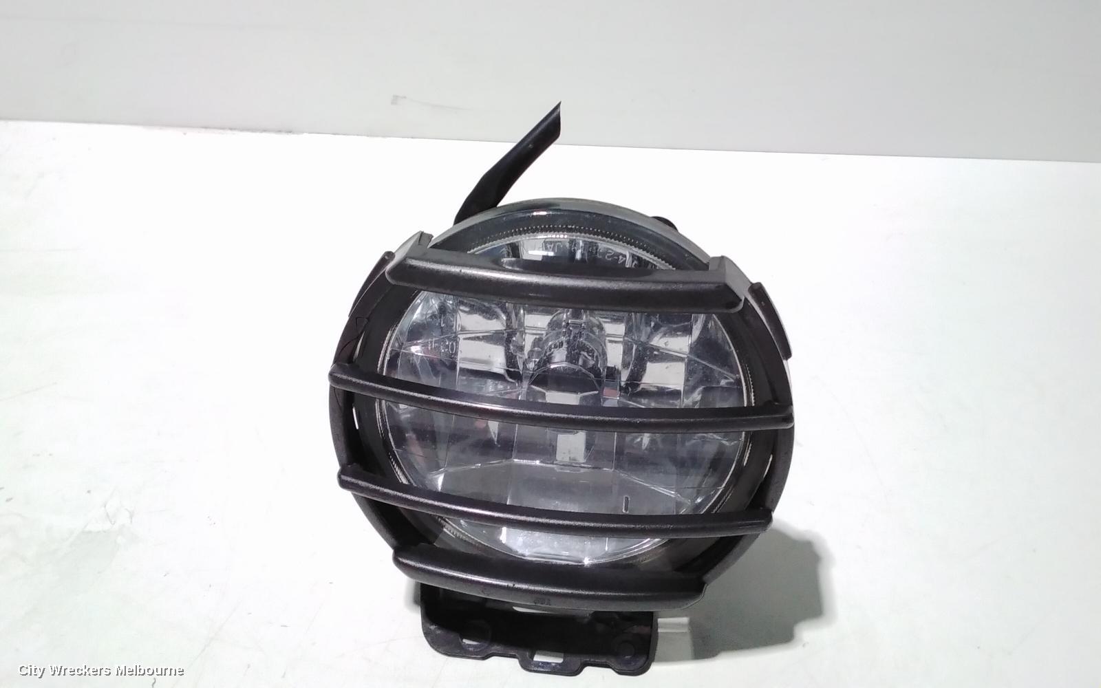 SUBARU OUTBACK RIGHT INDICATOR/FOG/SIDE, BUMPER FOGLAMP, 3RD GEN, 12/1998 - 08/2003 - Image 1