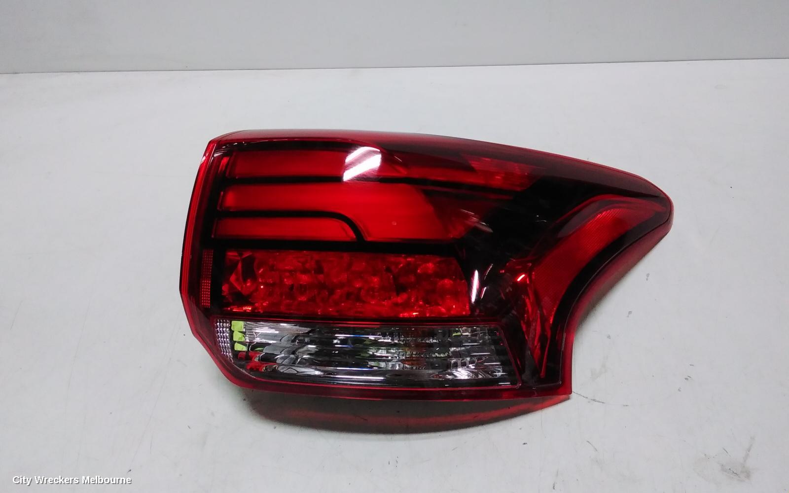MITSUBISHI OUTLANDER RIGHT TAILLIGHT, ZK-ZL, 04/2015 - 07/2021 - Image 1
