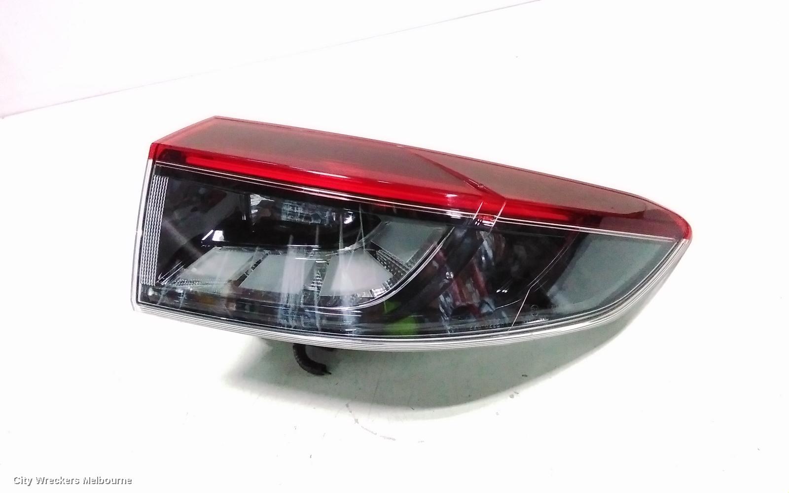 HONDA HRV RIGHT TAILLIGHT, RV, IN BODY, 12/2021 ONWARDS - Image 2