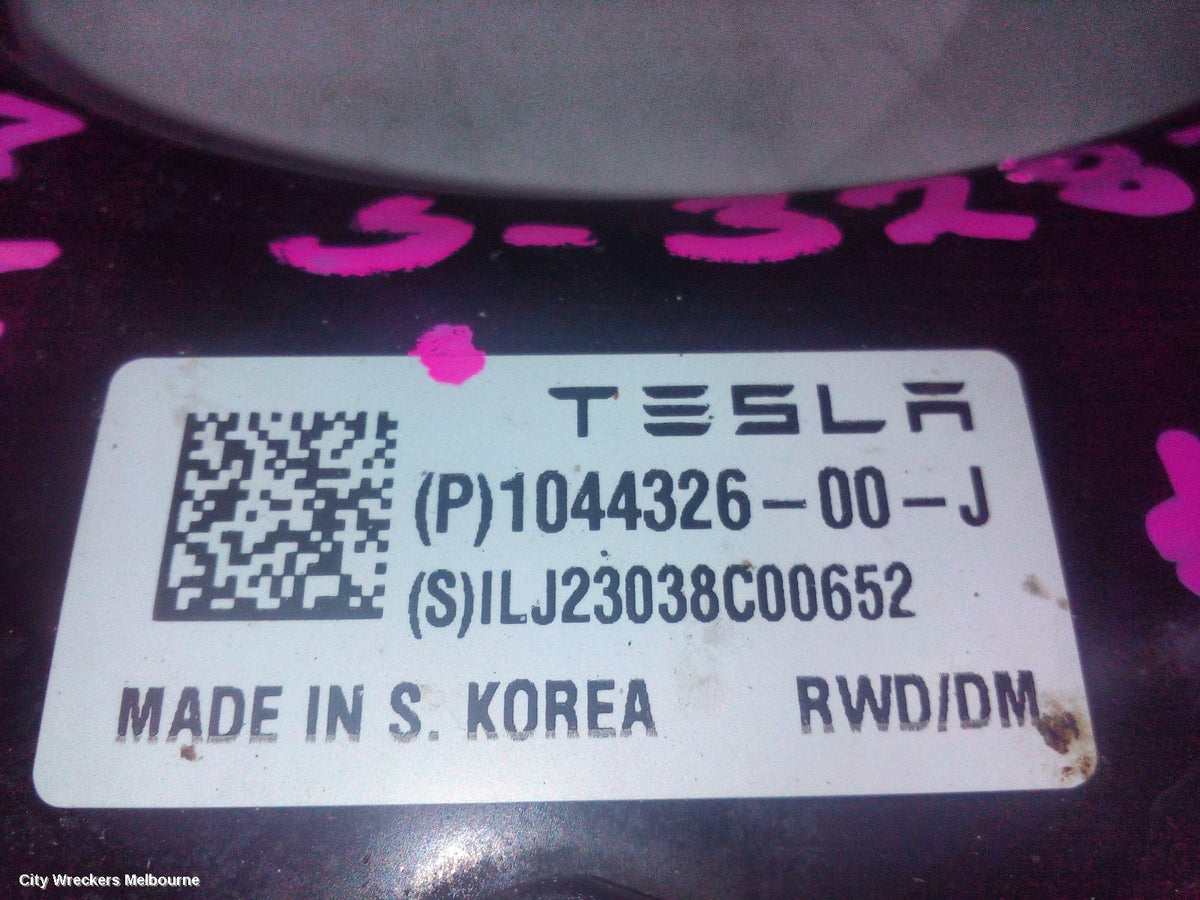 TESLA MODEL 3 RIGHT FRONT UPPER CONTROL ARM, 1ST GEN, 06/2019 ONWARDS - Image 3