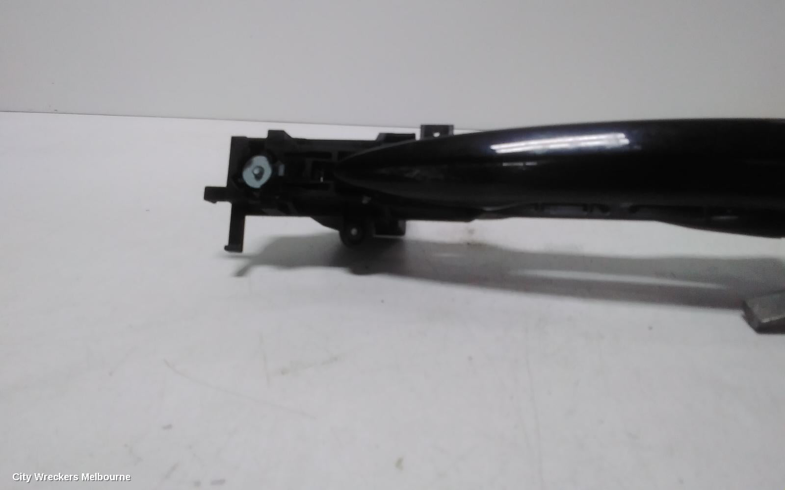 LEXUS IS250/IS250C DOOR HANDLE, OUTER, RH FRONT, COLOUR CODED, SEDAN, GSE20R, 11/2005 - 09/2008 - Image 3
