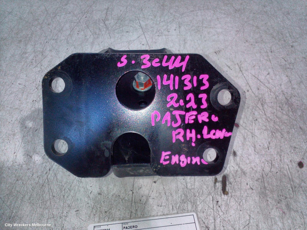 MITSUBISHI PAJERO MOUNT, ENGINE MOUNT, FRONT, RIGHT, DIESEL, 2.4, TURBO, 4N15, PAJERO SPORT, QE-QG, 10/2015 ONWARDS - Image 1