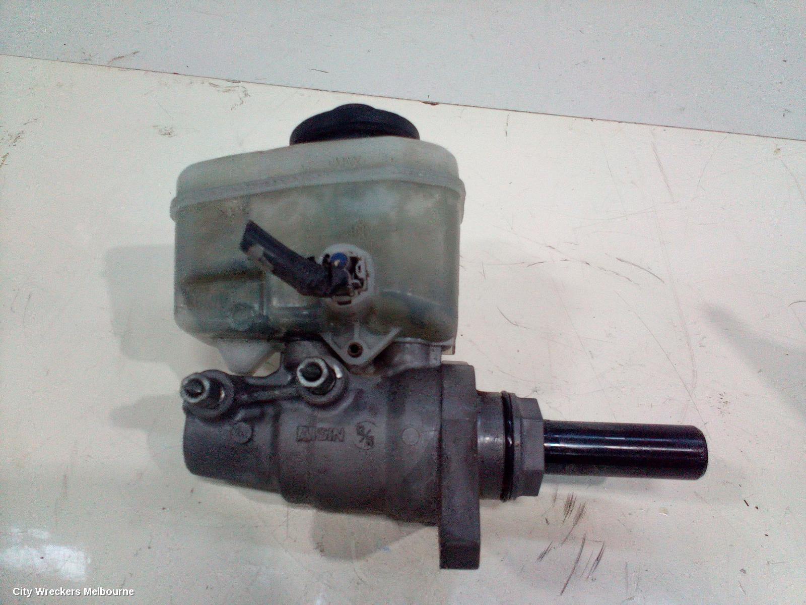 TOYOTA PRADO MASTER CYLINDER, 120 SERIES 4WD 02/2003 - 10/2009 - Image 3