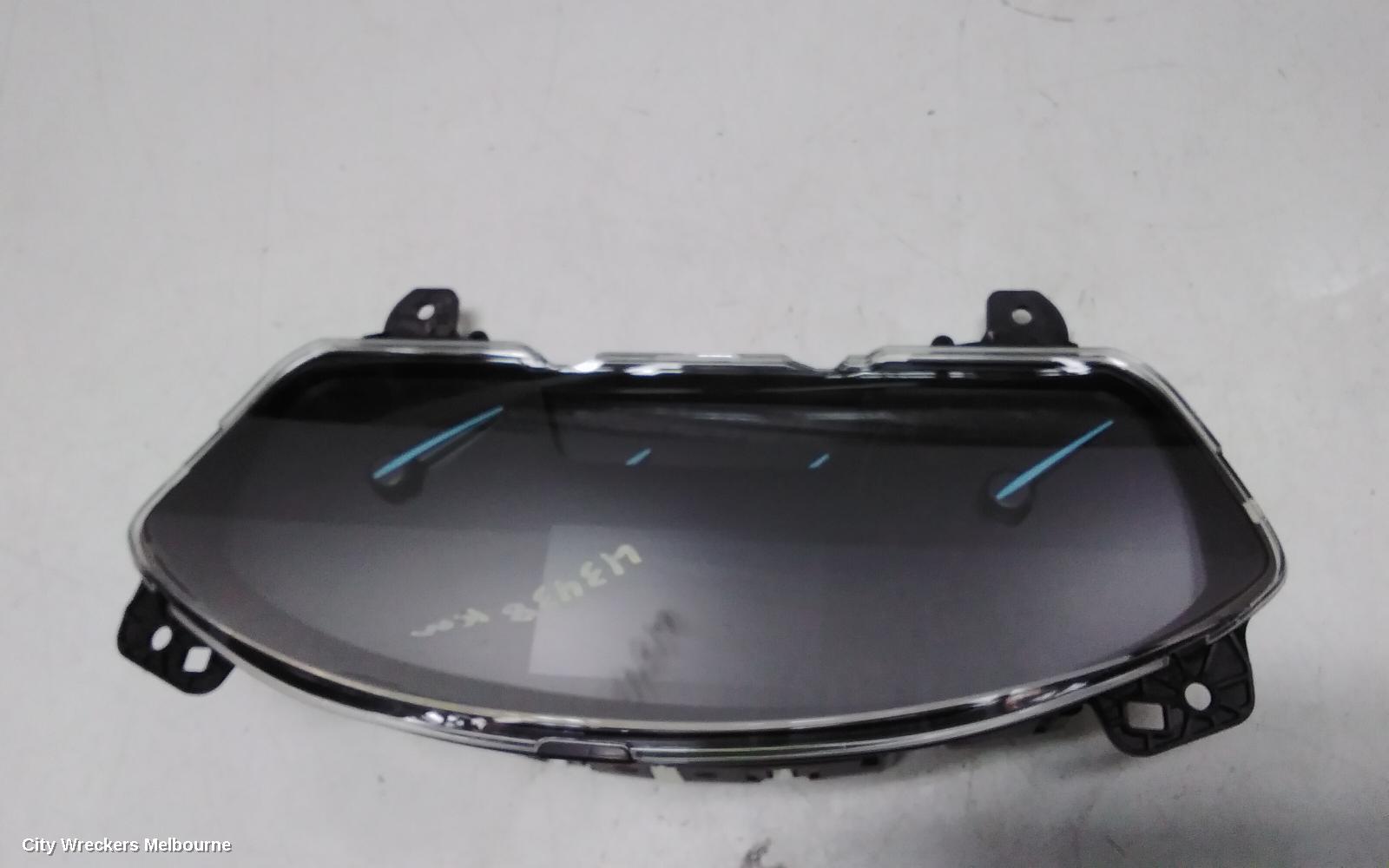 FORD FOCUS INSTRUMENT CLUSTER, AUTO T/M, PETROL, SA, 10/2018 ONWARDS - Image 2