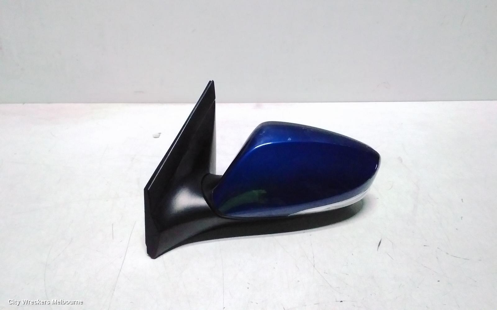 HYUNDAI ACCENT LEFT DOOR MIRROR, RB, W/ ELECT ADJ, MANUAL FOLD, HEATED, INDICATOR TYPE, 05/2011 - 12/2019 - Image 1