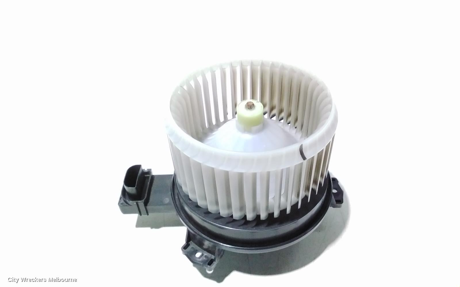 TOYOTA HIACE HEATER FAN MOTOR, 300 SERIES, 02/2019 ONWARDS - Image 2