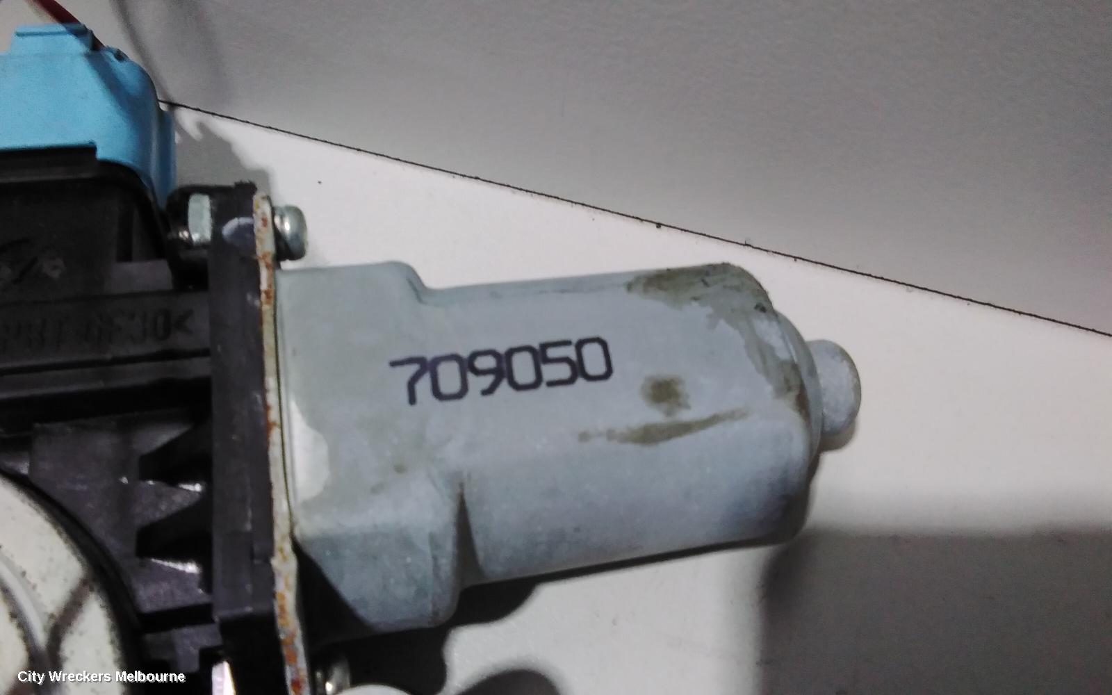 SUBARU FORESTER RIGHT REAR WND REG/MOTOR, SJ, 12/2012 - 08/2018 - Image 2