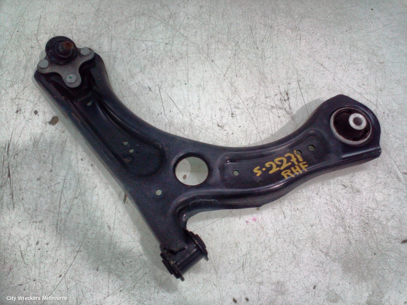 SKODA KAMIQ RIGHT FRONT LOWER CONTROL ARM, NW, 1.0, PETROL, 06/2020 ONWARDS - Image 2
