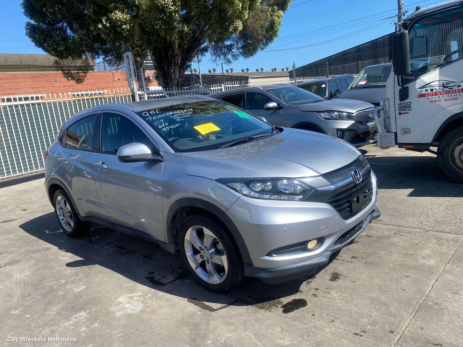 HONDA HRV REAR GARNISH, TAILGATE LAMP (RH SIDE), RU5, VTI-S/VTI-L, OPTICAL GUIDE TYPE, 12/2014 - 06/2018 - Image 3