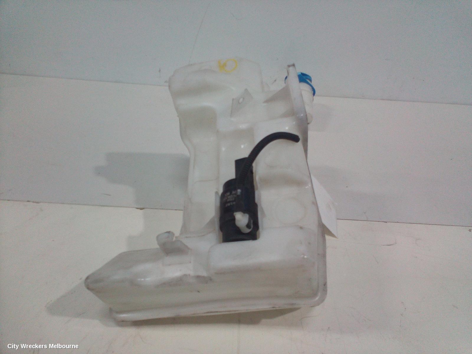VOLKSWAGEN JETTA WASHER BOTTLE, 1B, 02/2011 - 12/2017 - Image 3