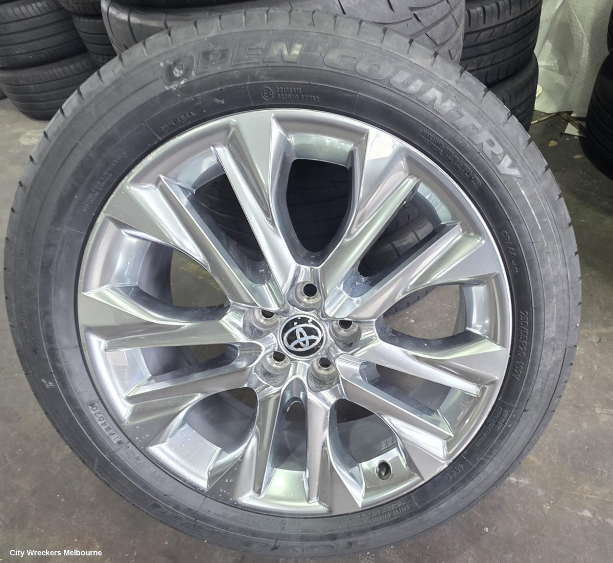 TOYOTA KLUGER WHEEL MAG, XU70 SERIES, FACTORY, 20X8IN, 5 V SPOKE, GREY, 03/2021 ONWARDS - Image 2
