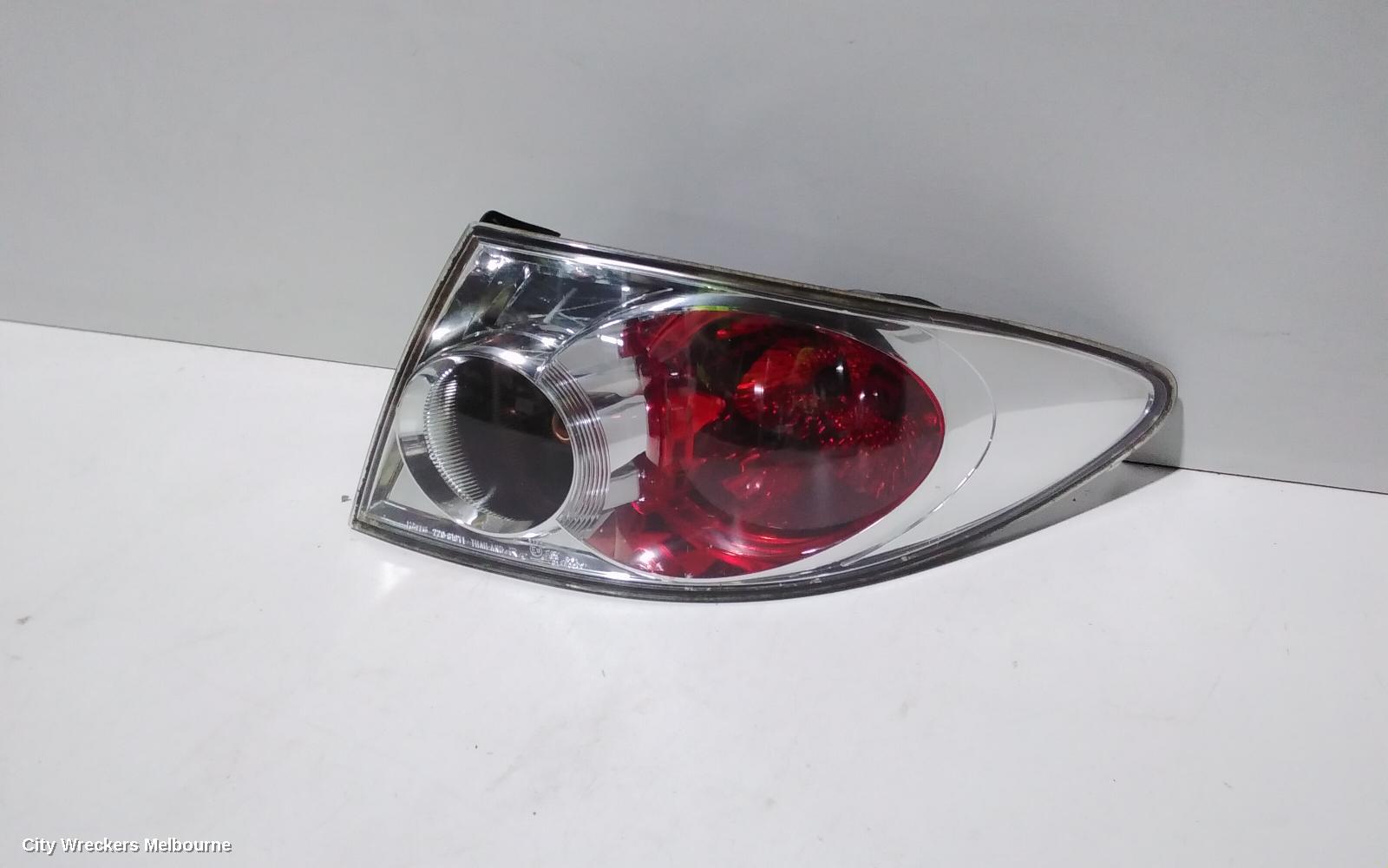 MAZDA 6 RIGHT TAILLIGHT, GG/GY, SEDAN/HATCH, LENS# 220-61971, 09/2002 - 08/2005 - Image 3