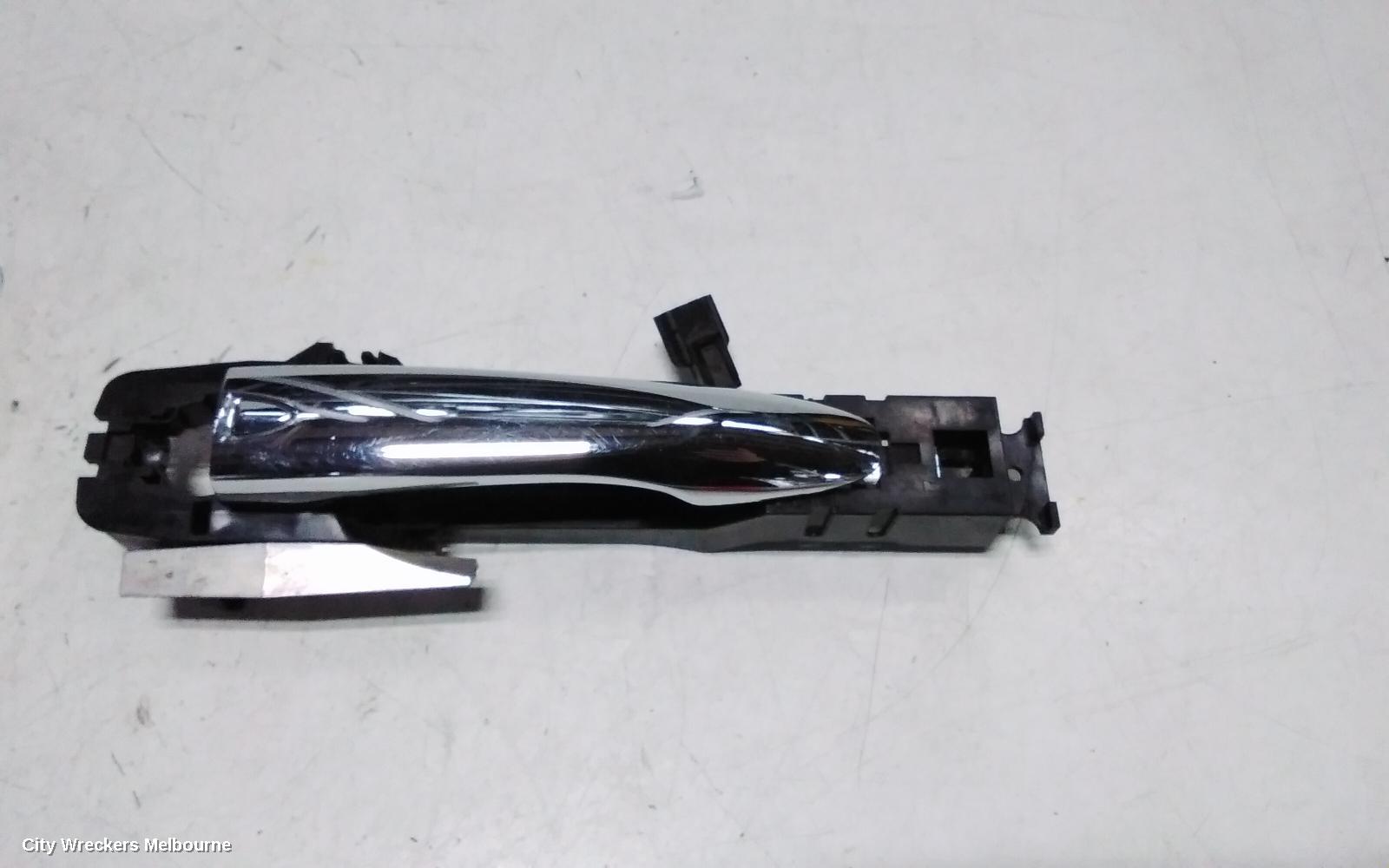 NISSAN XTRAIL DOOR HANDLE, OUTER, LH FRONT, T32, 02/2014 ONWARDS - Image 3