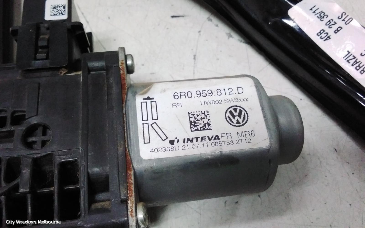 VOLKSWAGEN AMAROK RIGHT REAR WND REG/MOTOR, 2H, 10/2010 - 09/2022 - Image 3