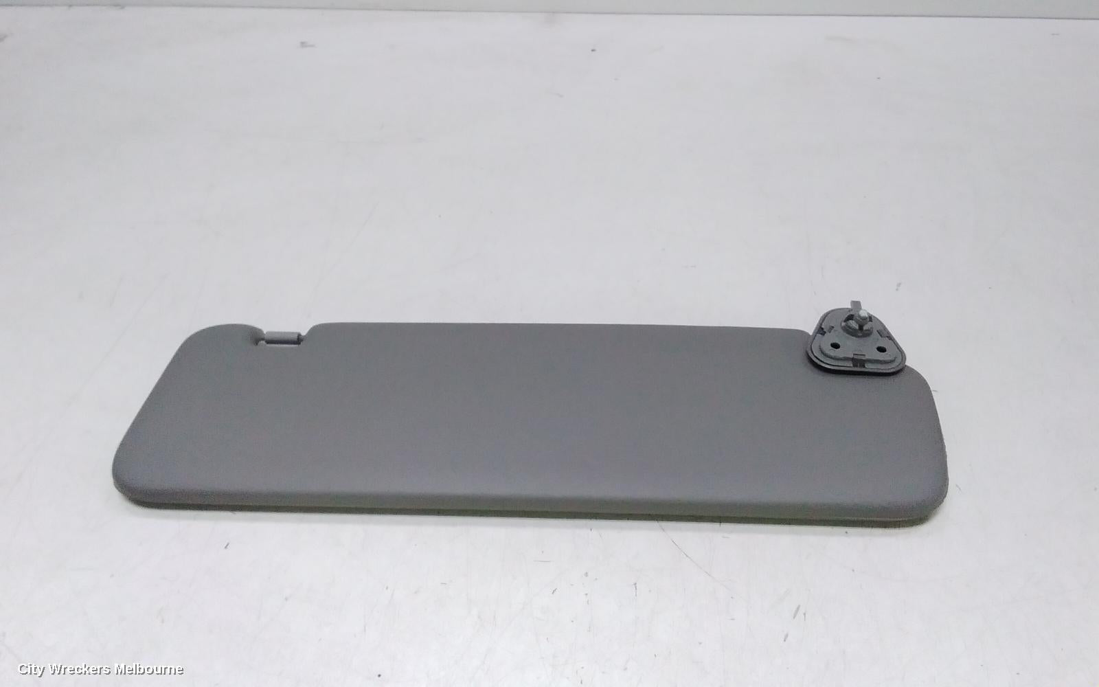 LDV G10 SUNVISOR, SV7C, RH SIDE, NON MIRROR TYPE, VAN, 04/2015 ONWARDS - Image 2