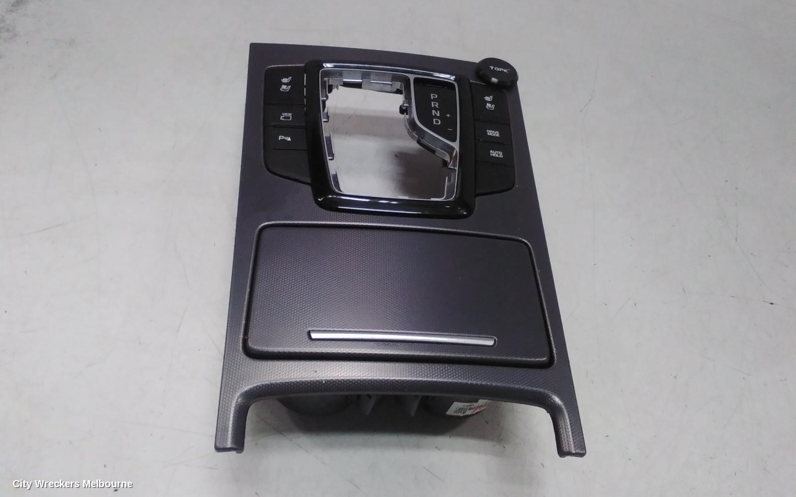 HYUNDAI GENESIS GEAR STICK/SHIFTER, DH, AUTO T/M, 11/2014 - 01/2018 - Image 1