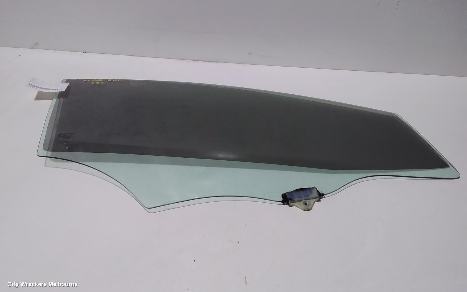 HYUNDAI I30 RIGHT FRONT DOOR WINDOW, GD, 5DR HATCH, 05/2012 - 02/2017 - Image 1
