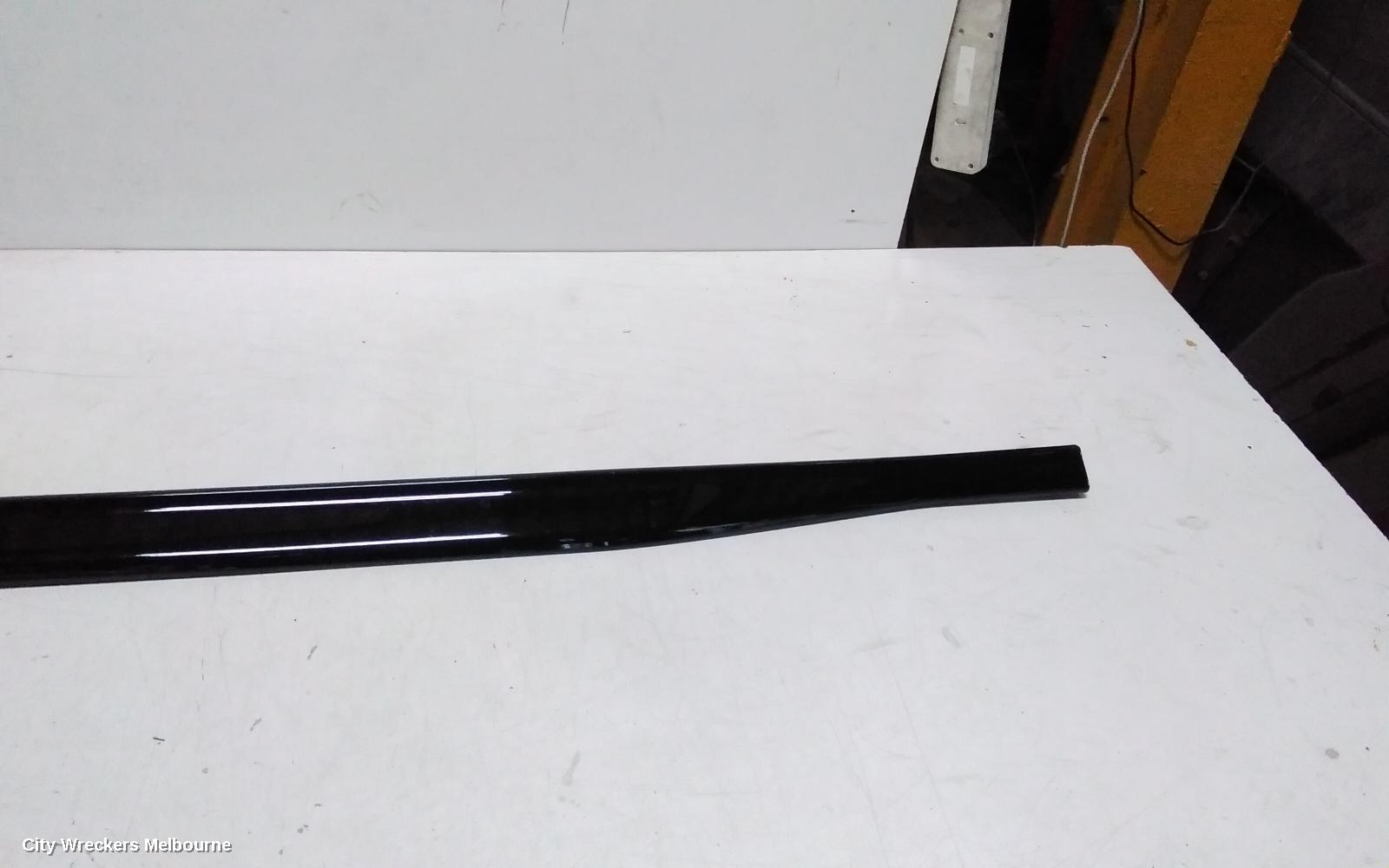 VOLKSWAGEN GOLF SIDE STEP/SKIRT, GEN 8, RH SIDE, R-LINE, 09/2020 ONWARDS - Image 3