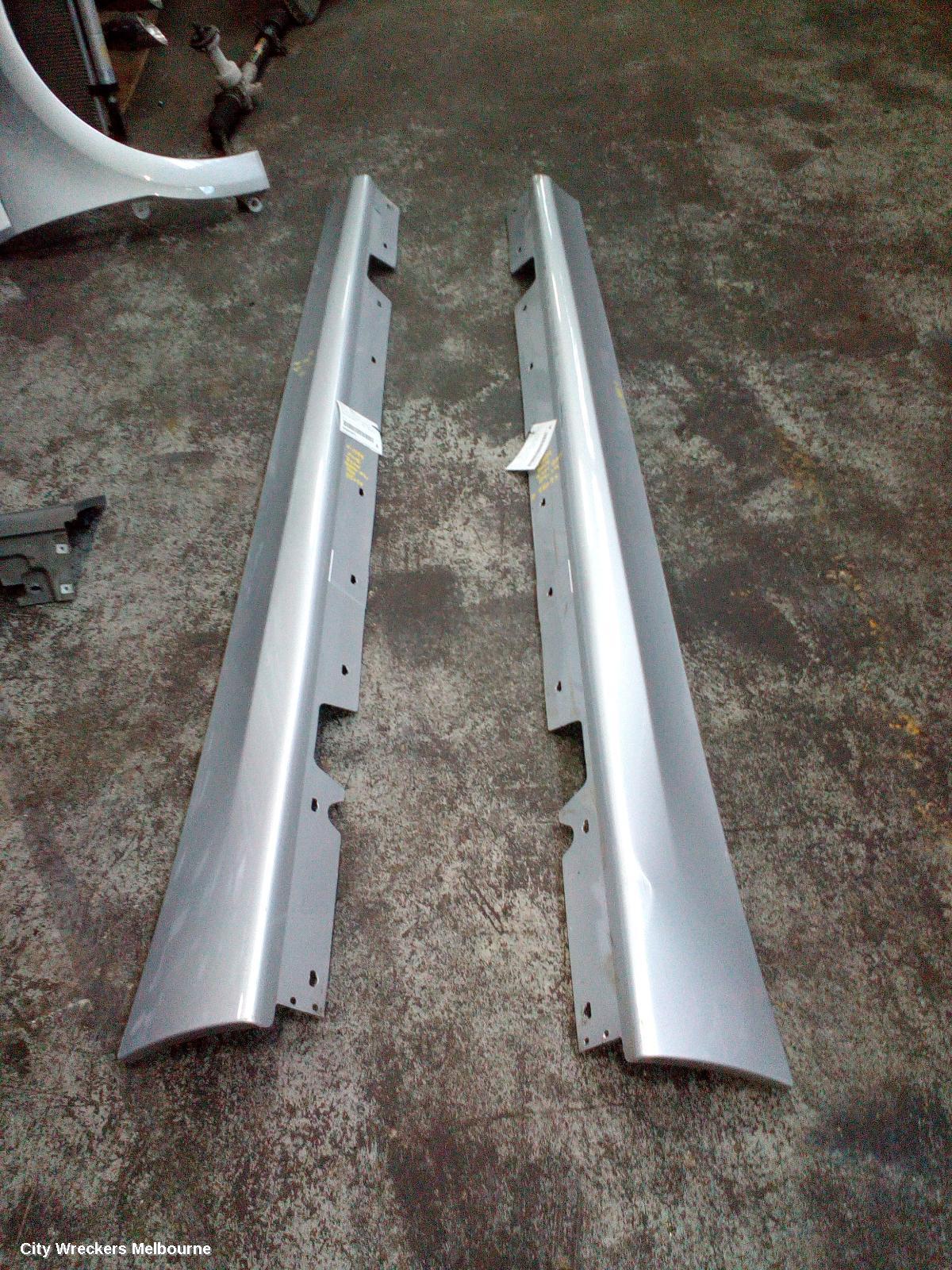 BMW 3 SERIES SIDE STEP/SKIRT, E90, SEDAN, RH SIDE, STANDARD, 03/2005 - 09/2008 - Image 2