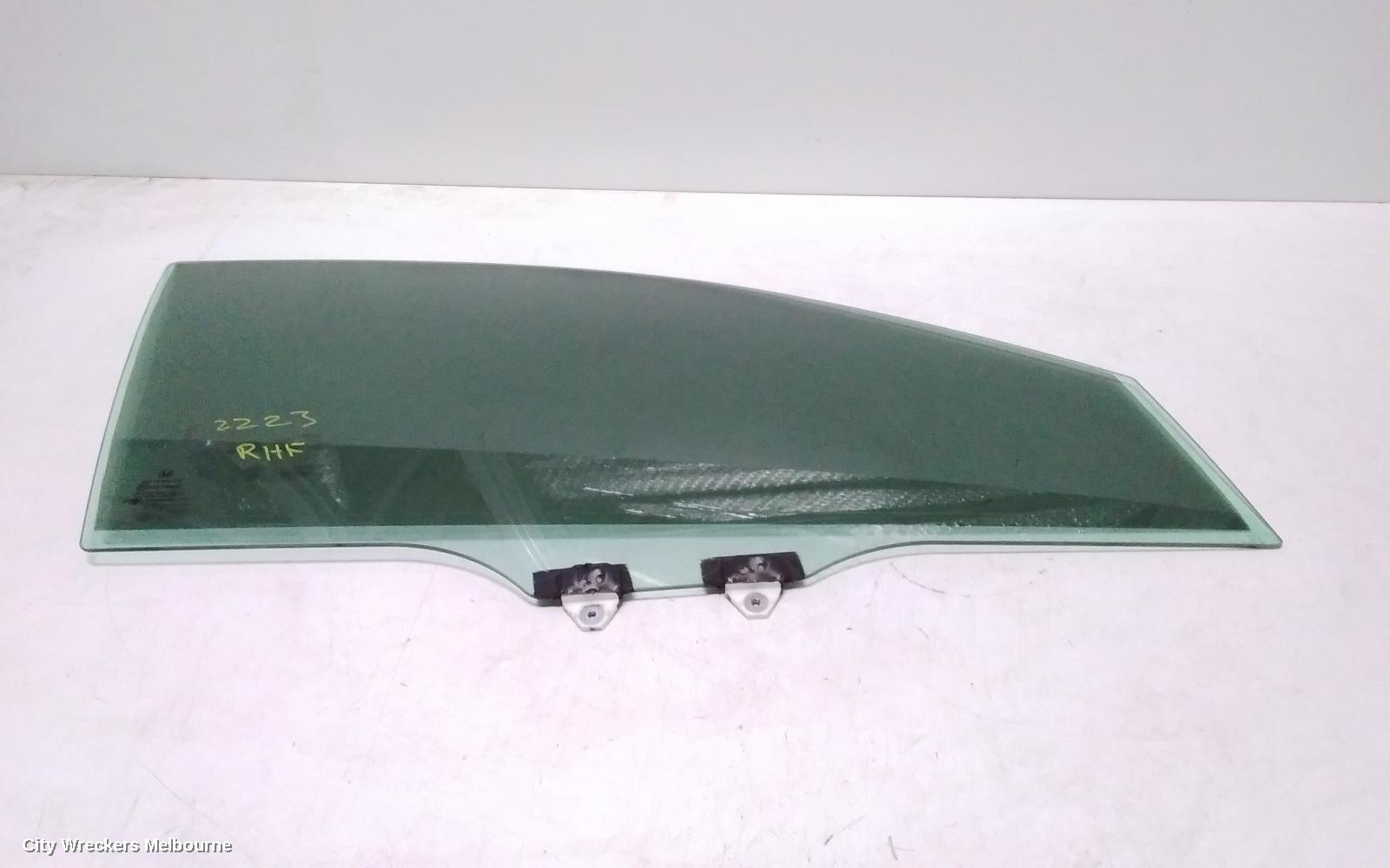 HONDA ACCORD RIGHT FRONT DOOR WINDOW, 9TH GEN, 05/2013 - 08/2019 - Image 1