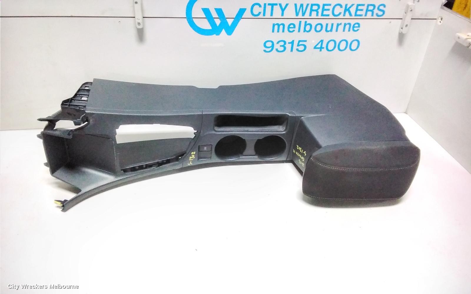TOYOTA COROLLA CONSOLE, ZRE182R, 10/2012 - 06/2018 - Image 2