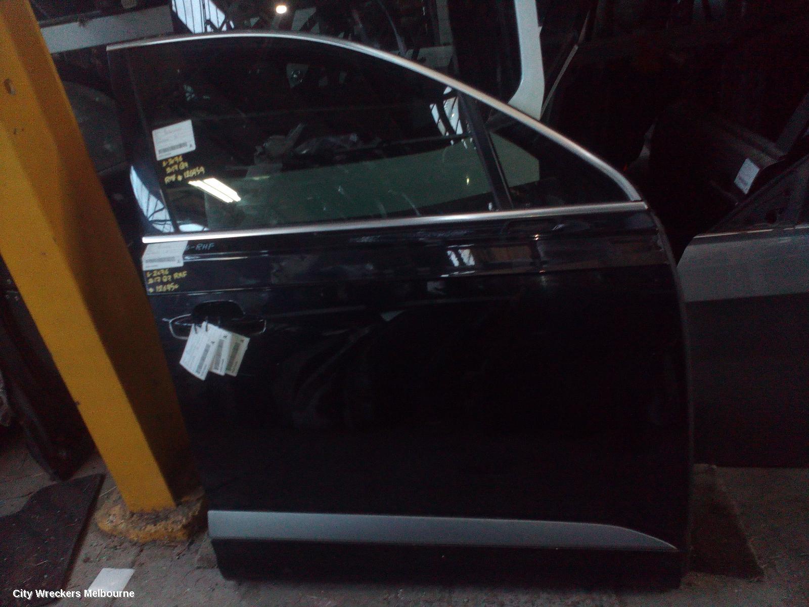 AUDI Q7 RIGHT FRONT DOOR, 4M, 09/2015 ONWARDS - Image 1