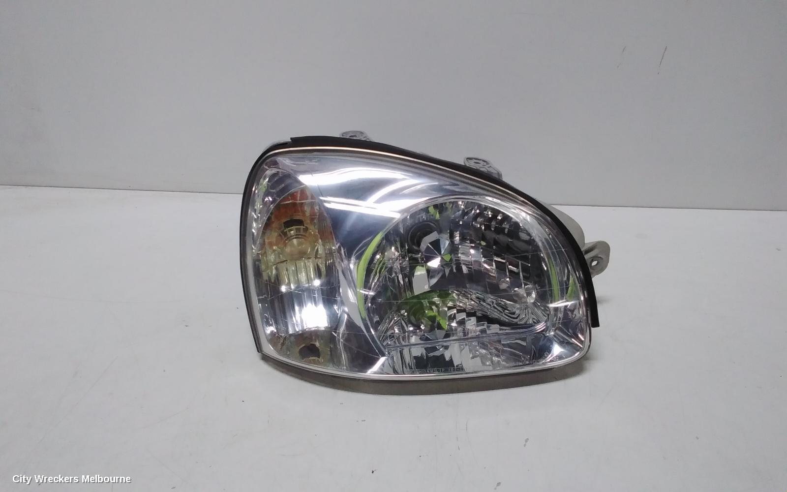 HYUNDAI SANTA FE RIGHT HEADLAMP, SM, 11/2000 - 09/2003 - Image 2