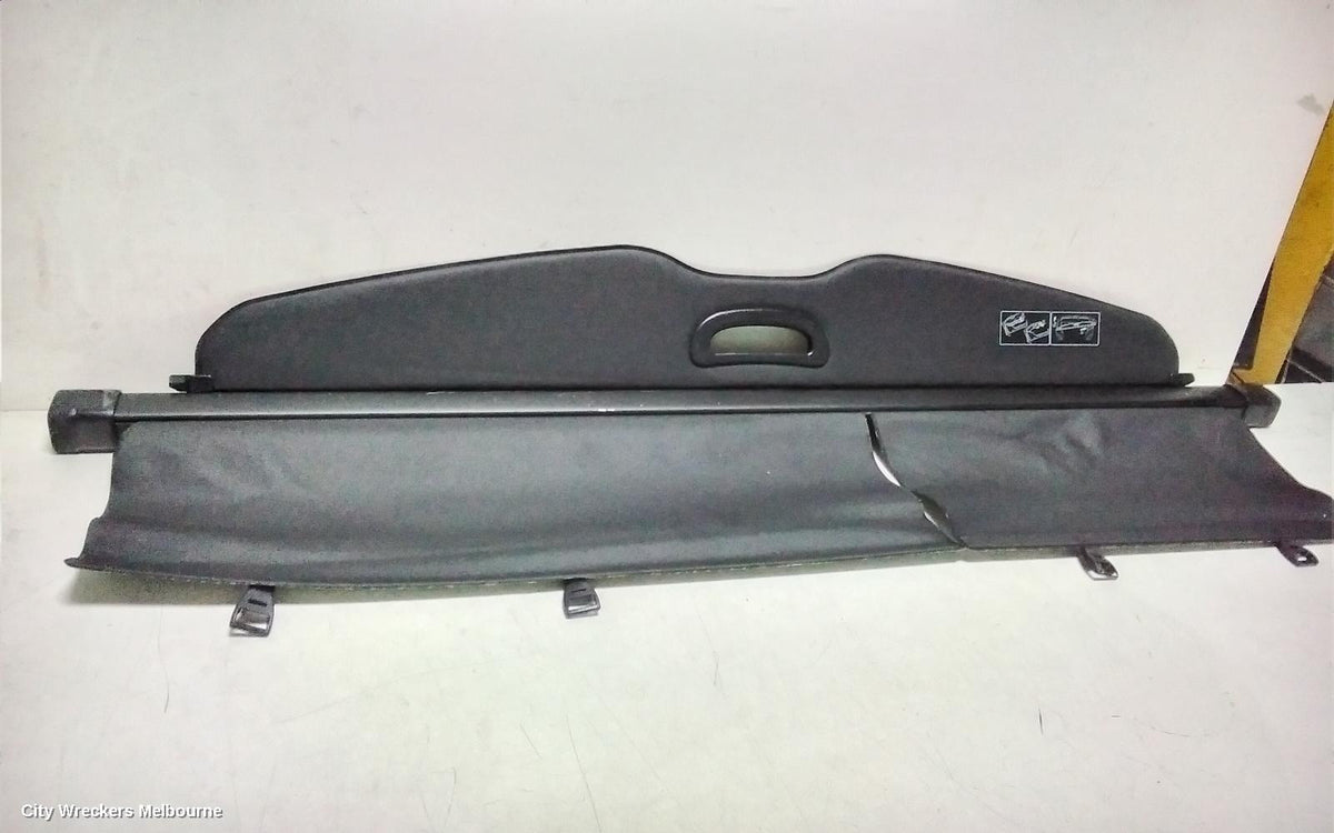 TOYOTA KLUGER PARCEL SHELF CARGO BLIND, CARGO BLIND, GSU40-GSU45, 7 SEATER, 05/2007 - 02/2014 - Image 3