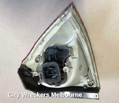 VOLKSWAGEN GOLF LEFT HEADLAMP, GEN 5, HALOGEN, CHROME INSERT TYPE, 07/2004 - 02/2009 - Image 3