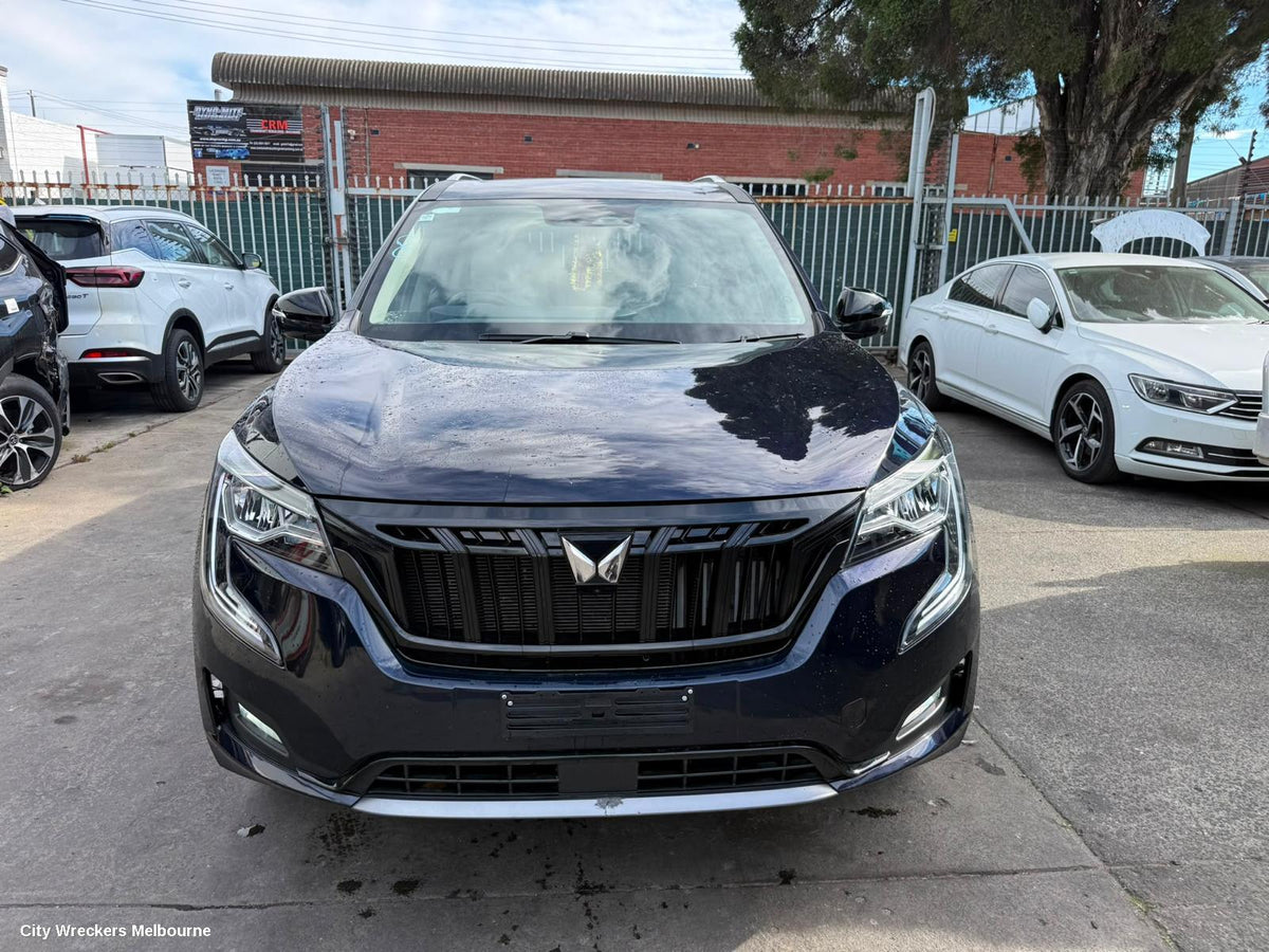MAHINDRA XUV700 RIGHT GUARD, W601, 01/2023 ONWARDS - Image 1