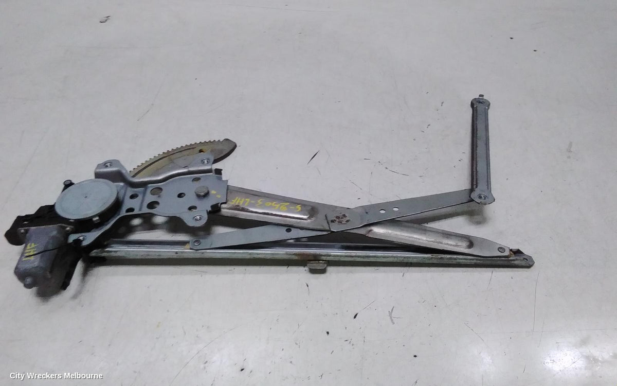 SUZUKI SX4 LEFT FRONT WINDOW REG/MOTOR, POWER, 01/2007 - 01/2014 - Image 2