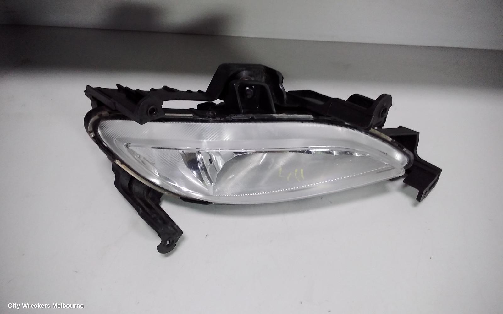 HYUNDAI I45 LEFT INDICATOR/FOG/SIDE, BUMPER FOGLAMP, YF, 02/2010 - 05/2013 (AUS ONLY) - Image 1