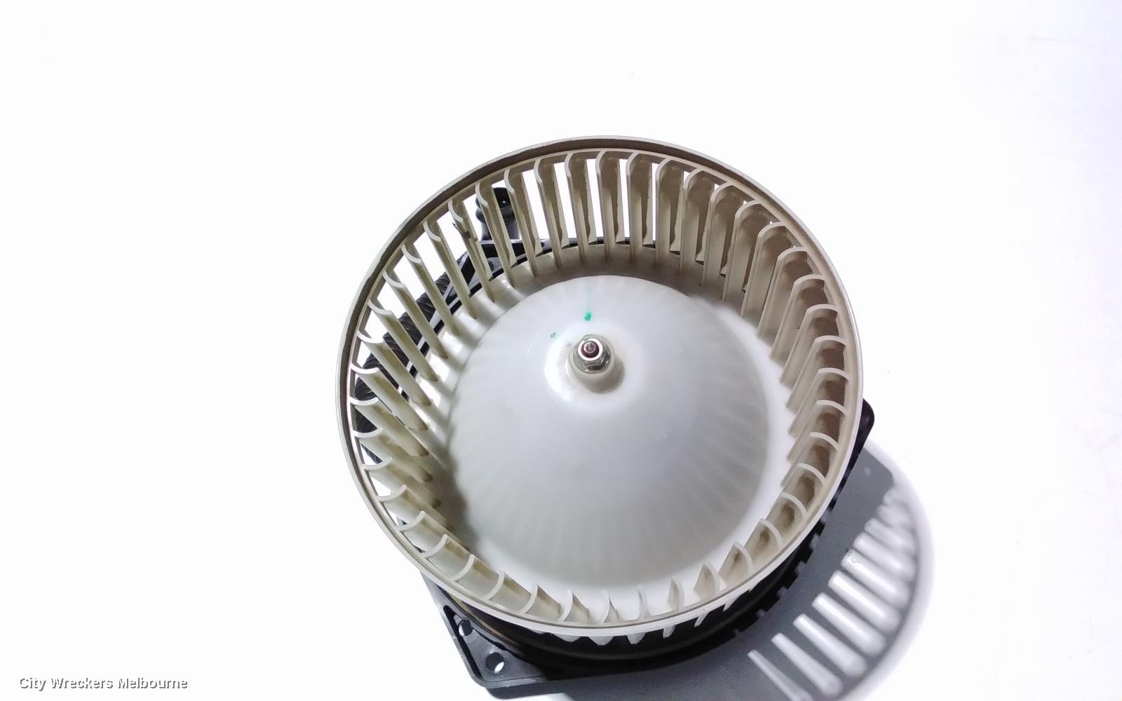 NISSAN NAVARA HEATER FAN MOTOR, NP300, 05/2015 ONWARDS - Image 3