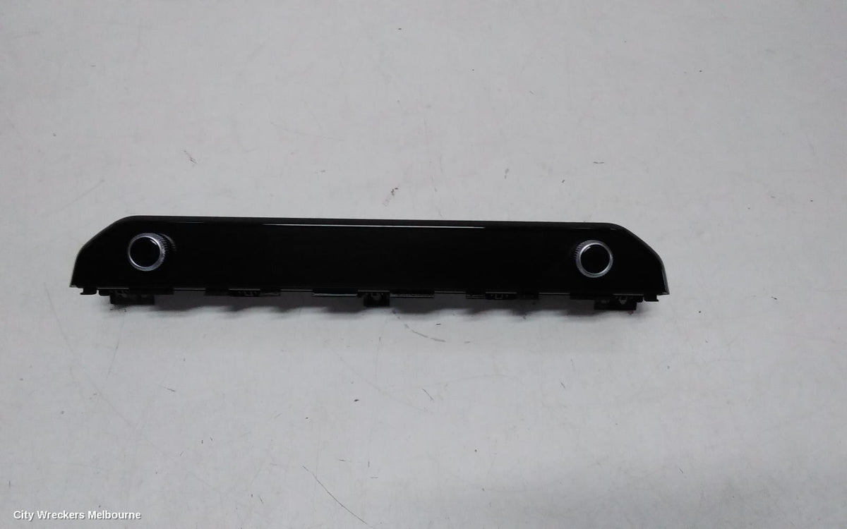 KIA SORENTO HEATER/AC CONTROLS, MQ4, FRONT, W/ SINGLE ZONE TYPE, 02/2020 ONWARDS - Image 2