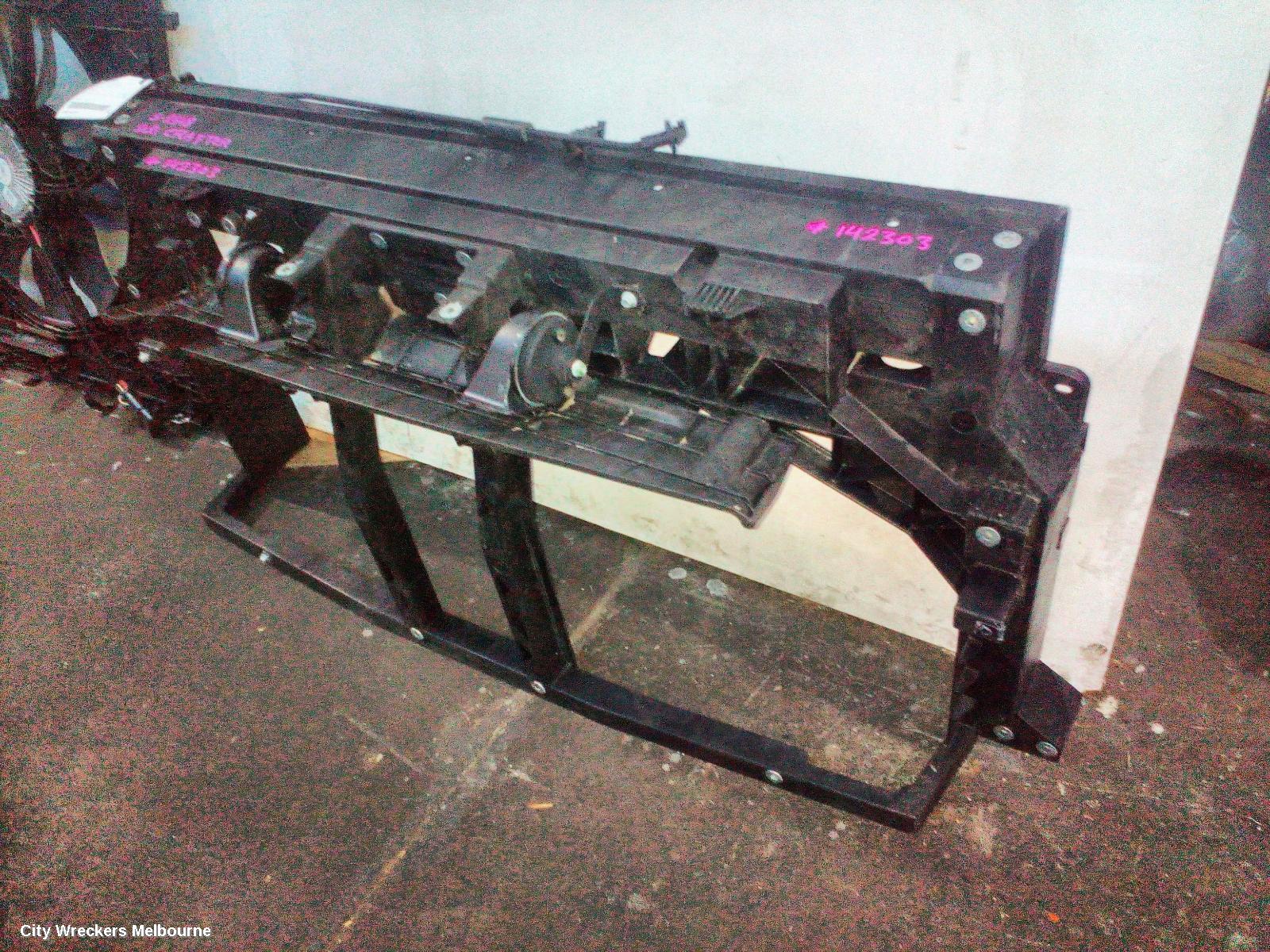 VOLKSWAGEN CRAFTER RADIATOR SUPPORT, SY1, 08/2017 ONWARDS - Image 3