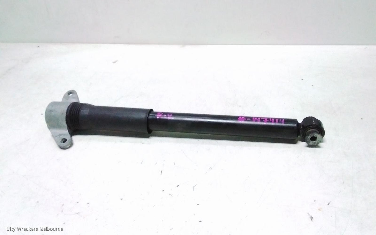 JAGUAR F PACE RIGHT REAR STRUT, X761, 02/2016 - 12/2025 - Image 3