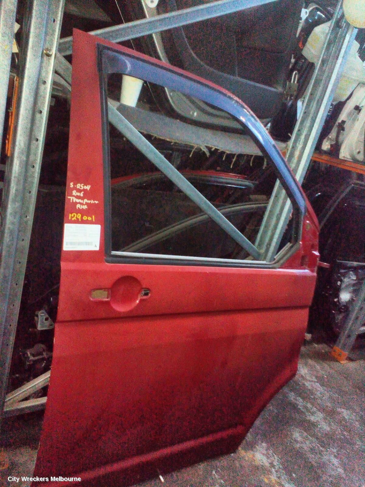VOLKSWAGEN TRANSPORTER RIGHT FRONT DOOR, T5, KOMBI/TRANSPORTER, 08/2004 - 06/2015 - Image 1